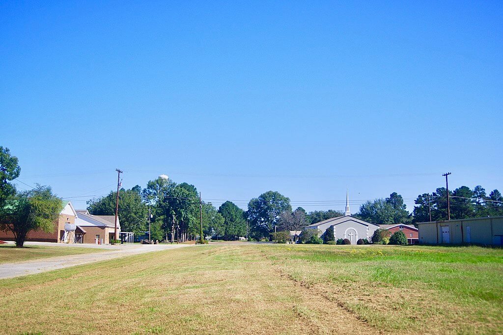 Town in Tippah County named one of 10 best small towns in Mississippi