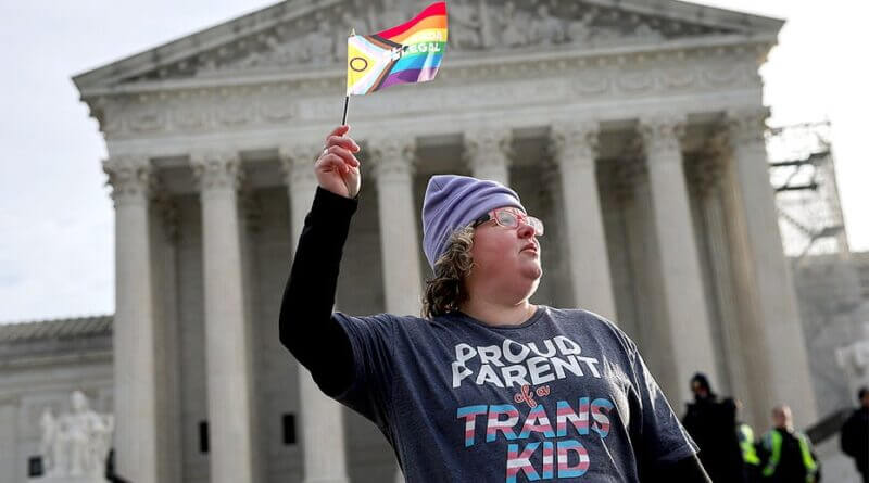 Plastic surgeon applauds move away from trans youth surgeries as far-left outlet examines doctors' s