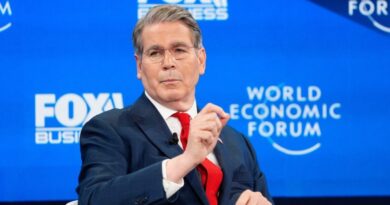 U.S. Lifts Sanctions on Iranian Oil Stranded at Sea US lifts sanctions on Iranian oil stranded at sea