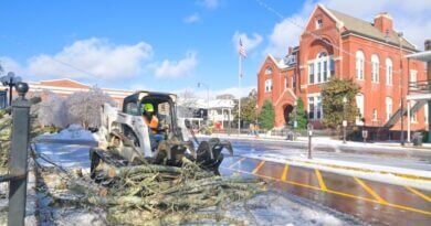 Mississippi lawmakers revive loan fund for winter storm-hit areas Mississippi lawmakers revive loan fund for winter storm-hit areas