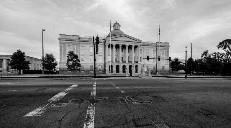 Mississippi auditor’s office offers YouTube training for local officials Photo by Dominik Gryzbon on Pexels