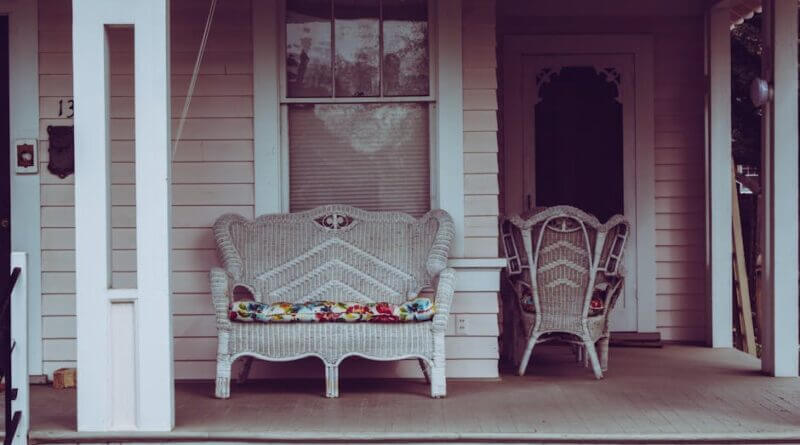 On the Front Porch, the World Finds a Way to Sit Down With Us Photo by Brett Sayles on Pexels