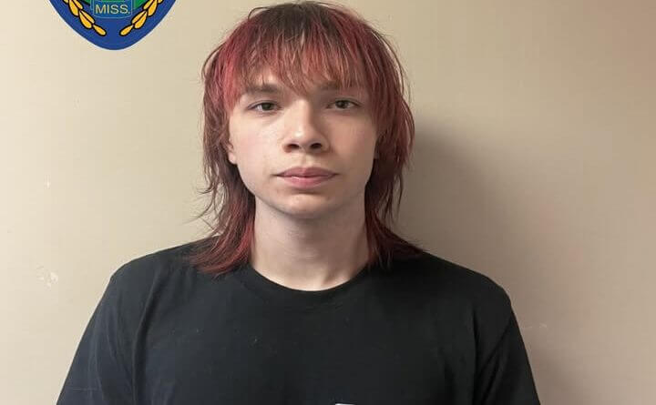 18-year-old charged in Best Buy theft in Tupelo ------For Immediate Release-----