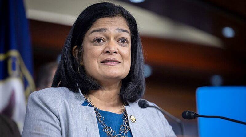 Democrat lawmakers criticize U.S. embargo after Cuba visit, cite humanitarian crisis Pair of Democrat lawmakers slam 'blockade of fuel' to Cuba, 'economic bombing' after visit to island