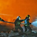 Explosion at fireworks plant in Hunan kills at least 21, injures 61 Explosion at a fireworks plant in China kills at least 21 people, injures dozens more: report