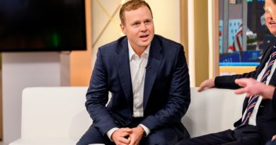 Spencer Pratt says he doesn’t seek celebrity endorsements in LA mayoral race Spencer Pratt says he doesn't want celebrity endorsements in his LA mayoral campaign, loves attacks