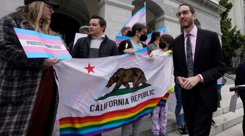 California state Sen. Scott Wiener says he was harassed at San Francisco trans march California state senator running to succeed Pelosi calls out ‘harassment’ at trans march