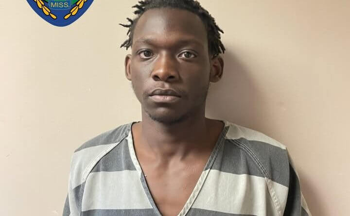 Zyquan Holleman arrested in Tupelo vehicle burglary ------For Immediate Release-----