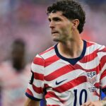 Christian Pulisic leaves USMNT World Cup opener at halftime with calf tightness Christian Pulisic subbed out at halftime of USMNT World Cup opener after feeling tightness in calf