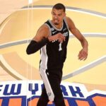 Spurs snap Knicks' 13-game playoff win streak at Madison Square Garden Spurs snap Knicks' 13-game playoff win streak with Game 3 victory behind Victor Wembanyama's 32 poin
