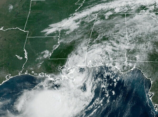Scattered clouds and Heat Advisory linger across Mid-South; Bertha in Gulf not expected to impact region Scattered clouds continue across portions of the Mid-South with temperatures spanning the 80s across