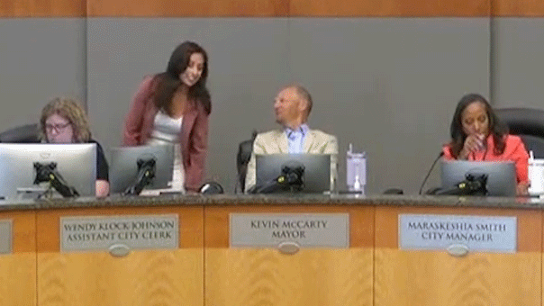 California mayor's hot mic catches candid exchange after audience sends meeting off rails