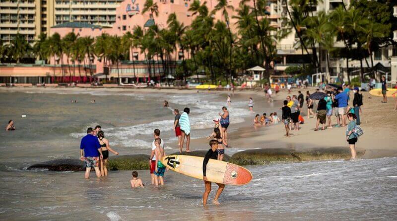 Tulsi Gabbard's brother charged after allegedly trying to lure children to Waikīkī hotel room: polic