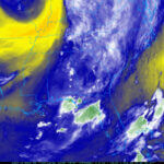 Cold front moves southeast; satellite shows dry air filtering in 😍A cold front is working its way southeast and you can see on this water vapor satellite imagery the