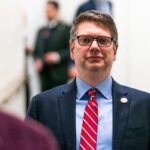Independent Bill Hill advances in Alaska at-large House race Independent Bill Hill advances in race for Alaska’s GOP-held House seat
