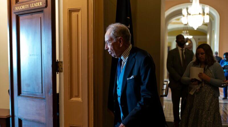 Grassley eulogizes longtime family vacuum Beth Grassley bids farewell to beloved family vacuum, Beth