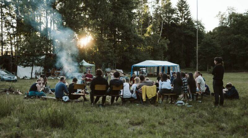 A Quiet Primary, a Big Heart: Stories from the Heart of America Photo by David Pech on Pexels