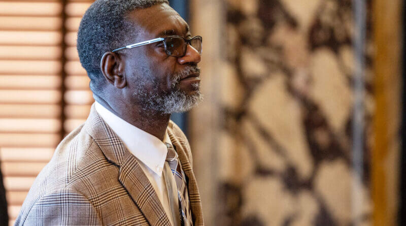 Mississippi State Senator Juan Barnett resigns from Legislature Senate Corrections Chairman Juan Barnett resigns from Legislature