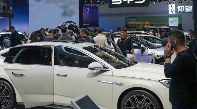 Auto trade group urges Congress to ban Chinese-made cars Auto companies call for ban on Chinese-made cars